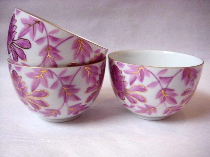 5 Teeschalen im Holzkasten