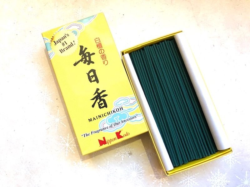 Räucherstäbchen Mainichi-koh Sandelholz  150 g.