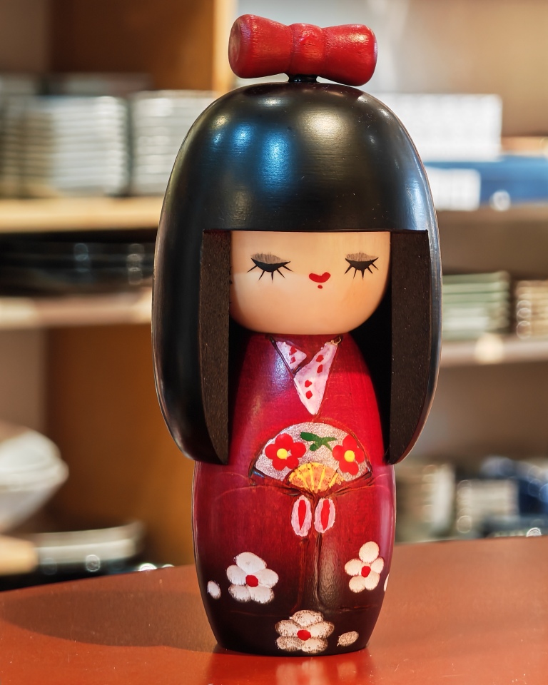 Kokeshi "Mai"