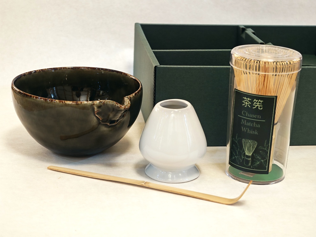 Matcha Set 4-teilig Katakuchi Oribe