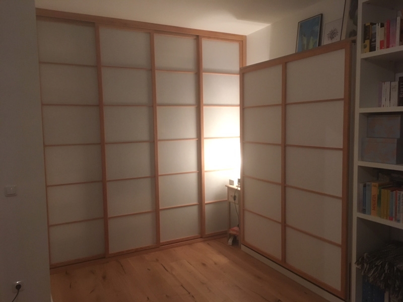 Schrankbett  und Kleiderschrank